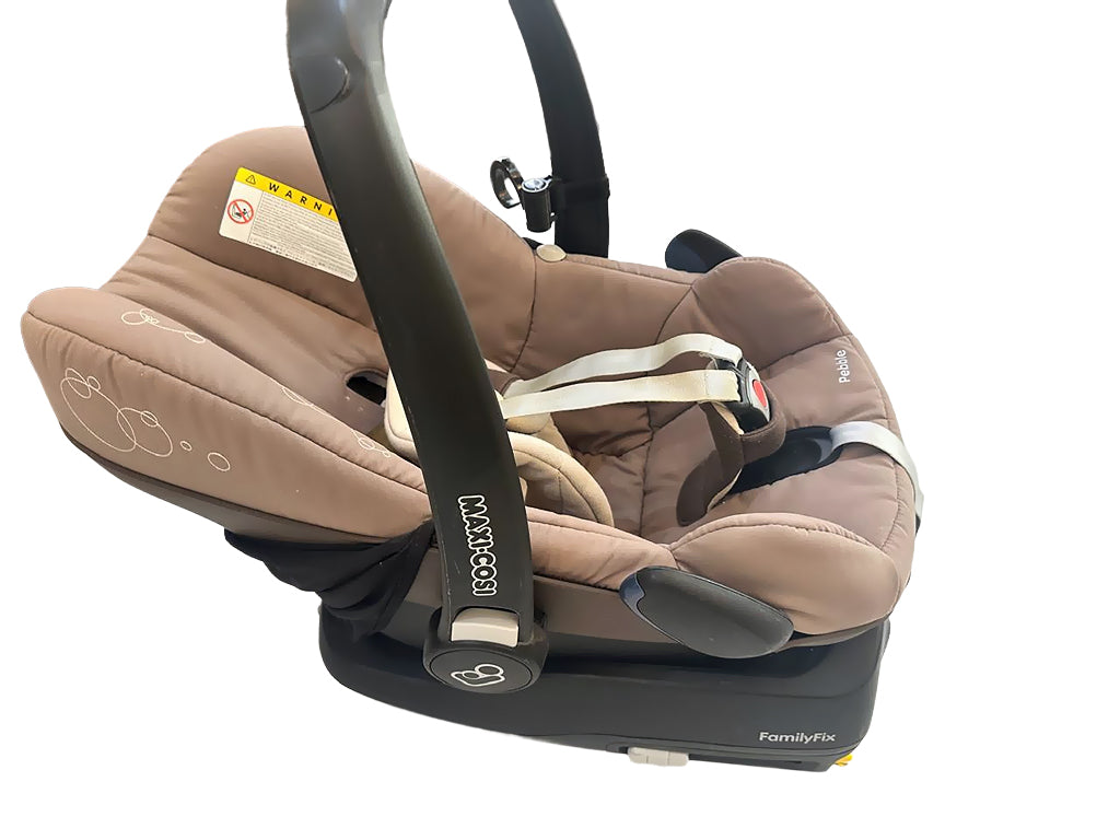 Baby car seat Maxi-Cosi with Isofix base